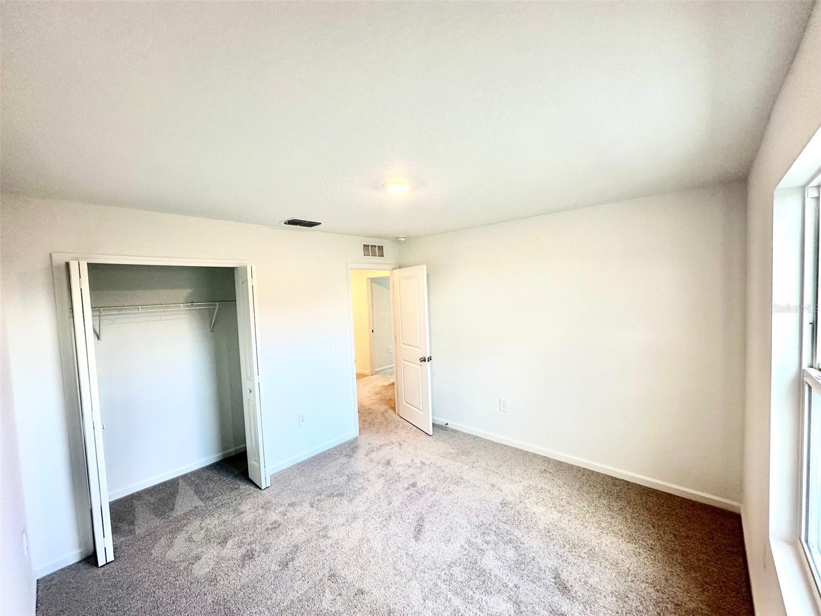 Image 18 of 24 For 1029 Harold Pass