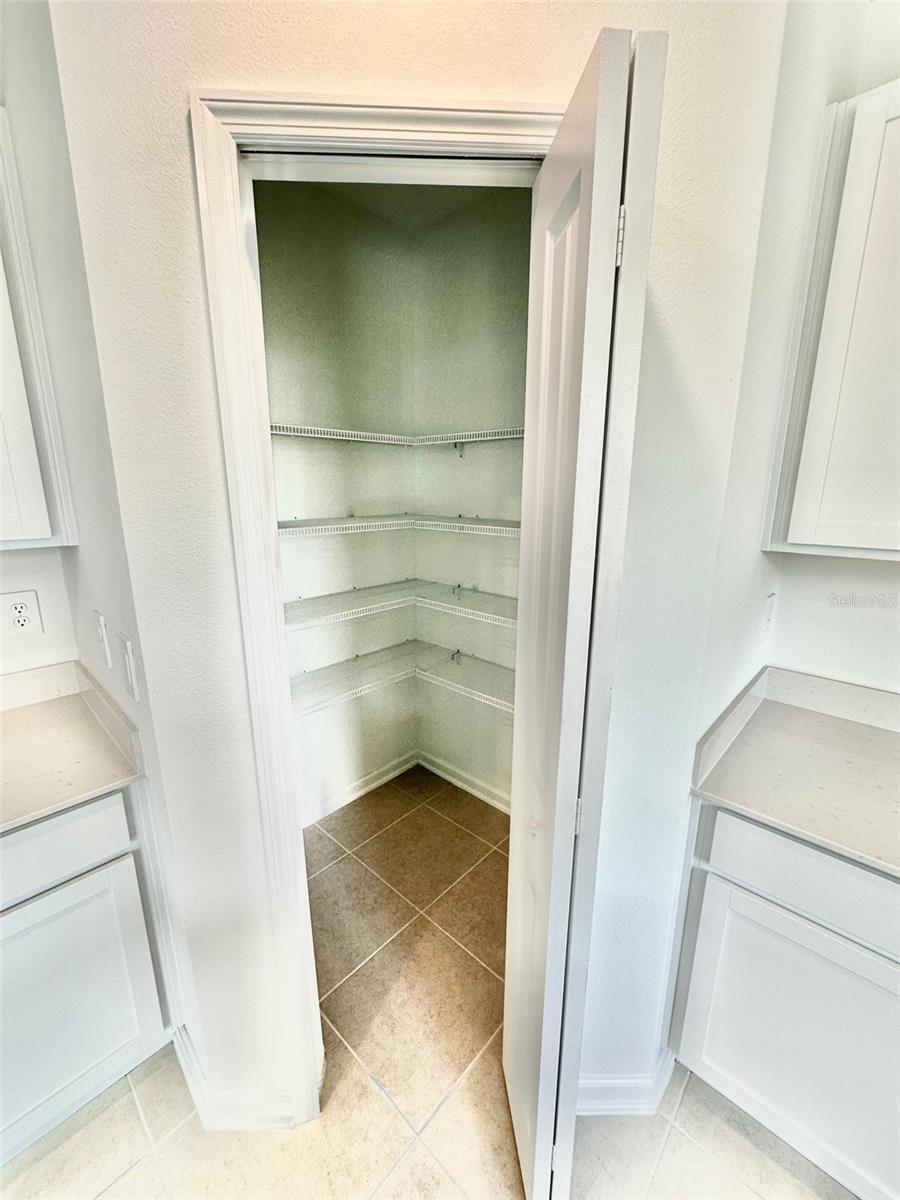 Image 5 of 24 For 1029 Harold Pass