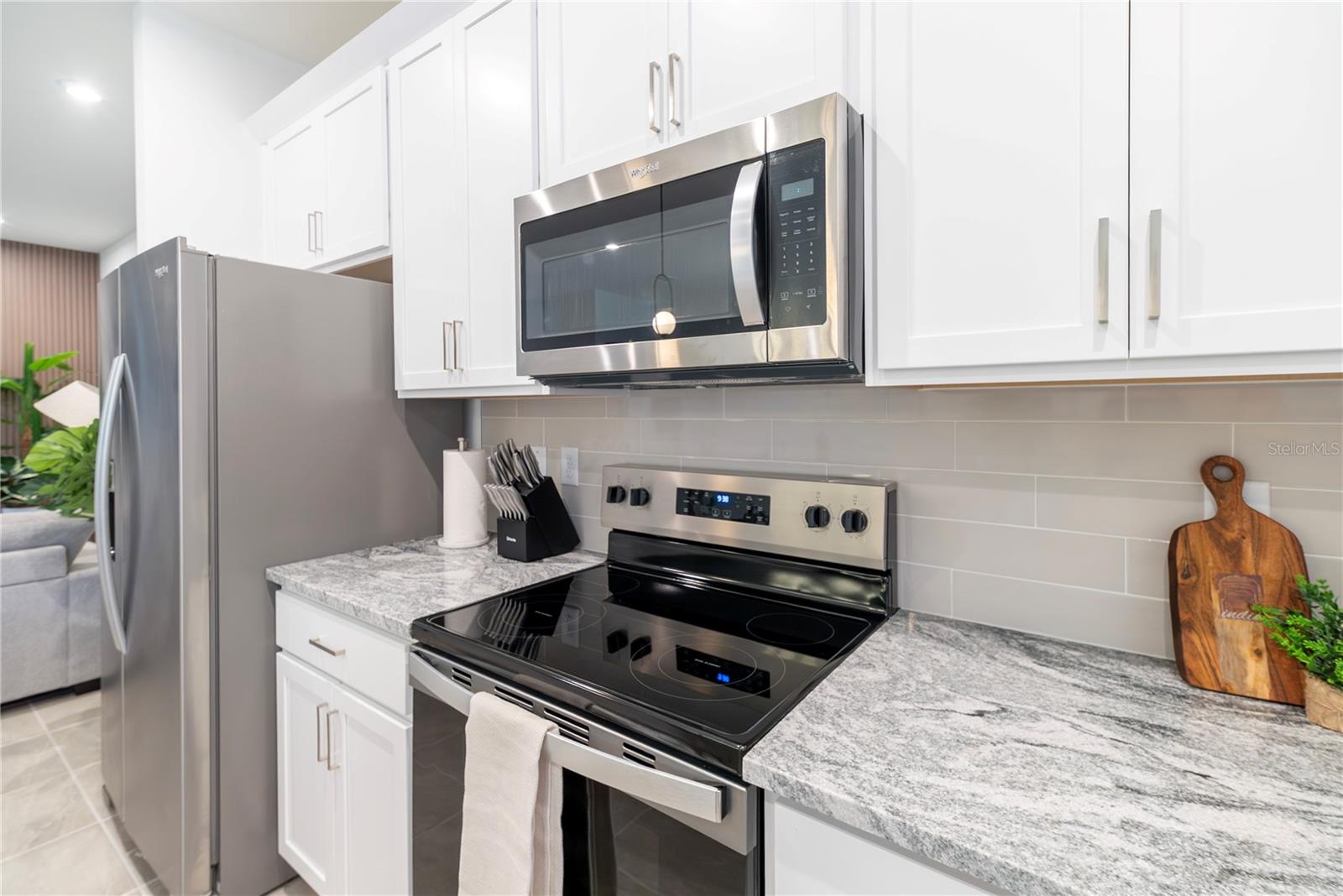 Image 10 of 43 For 2365 Distant Sun Trail