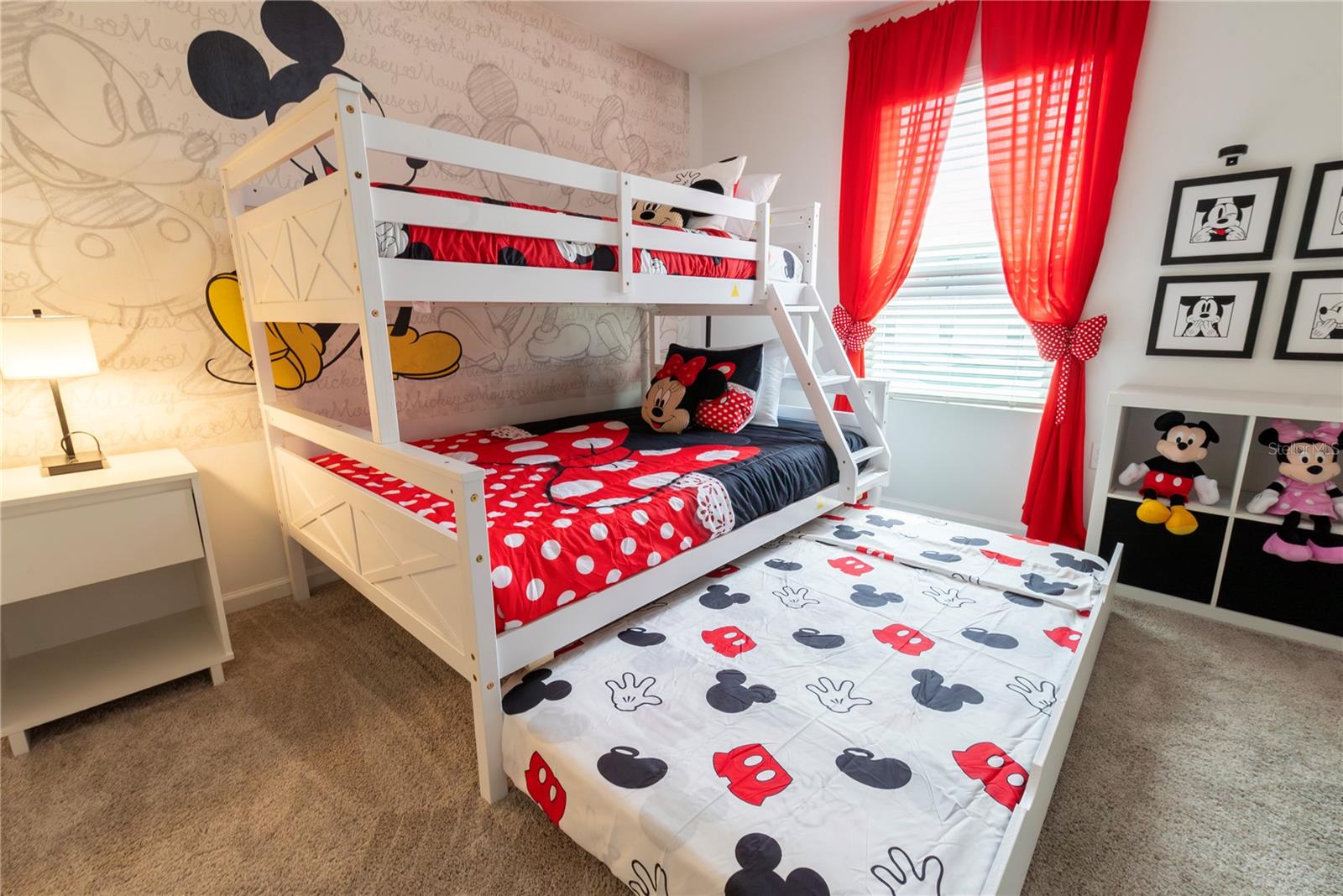 Image 27 of 43 For 2365 Distant Sun Trail