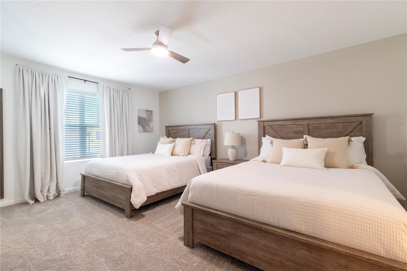 Image 39 of 43 For 2365 Distant Sun Trail