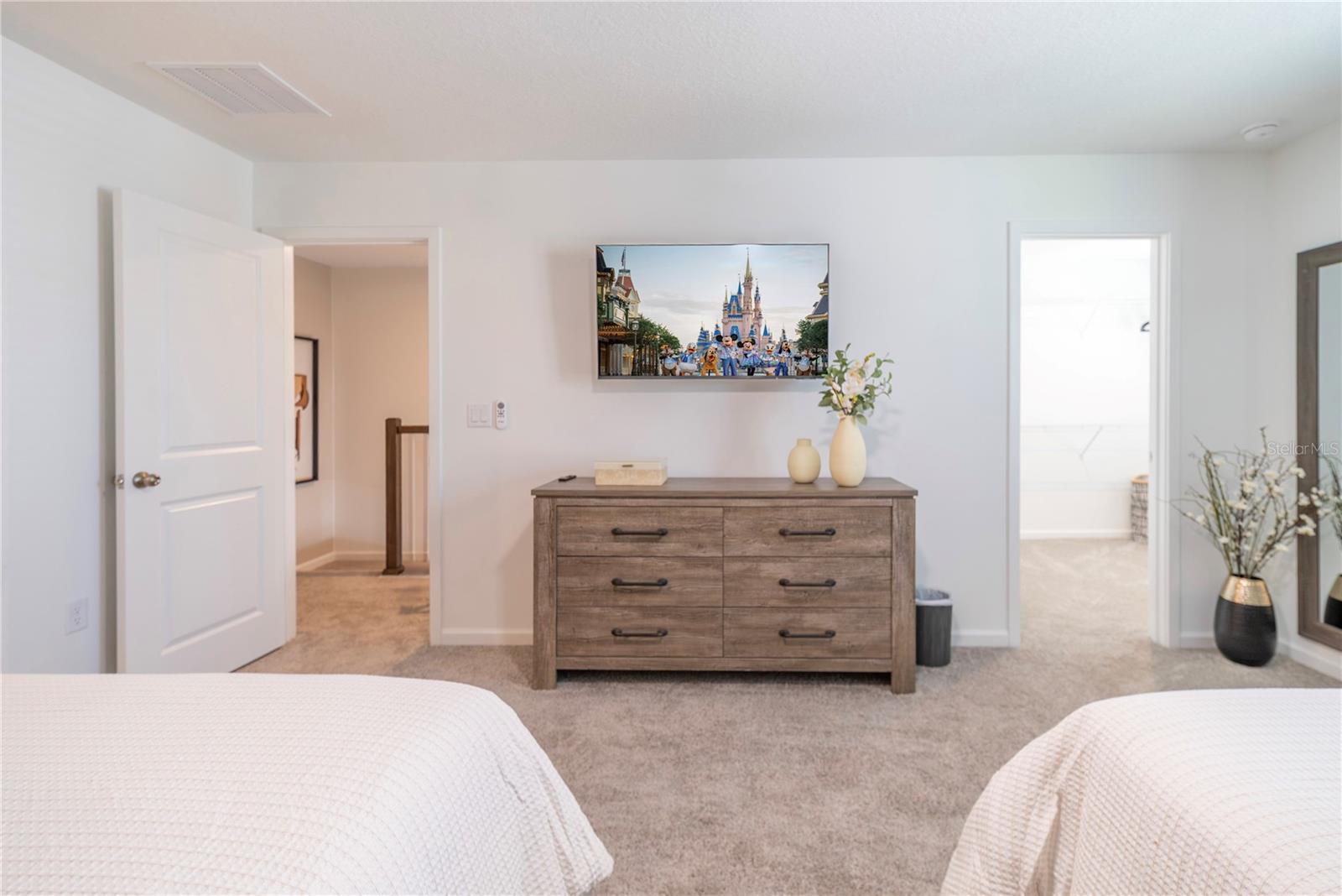 Image 41 of 43 For 2365 Distant Sun Trail