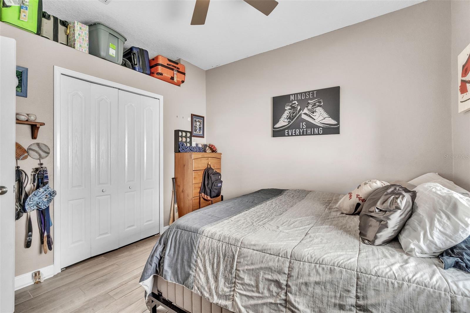 Image 30 of 43 For 9957 Oak Quarry Drive