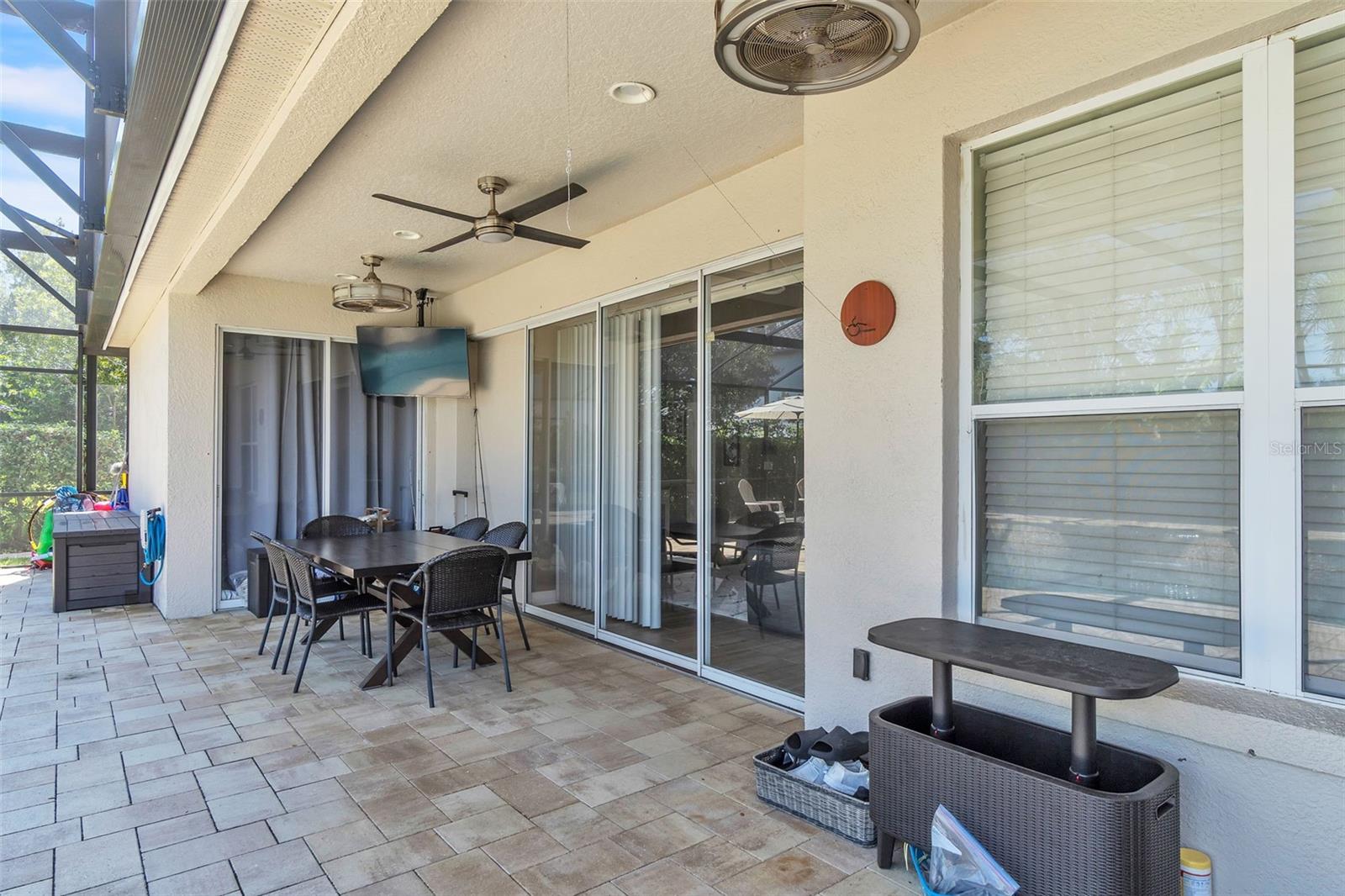 Image 35 of 43 For 9957 Oak Quarry Drive