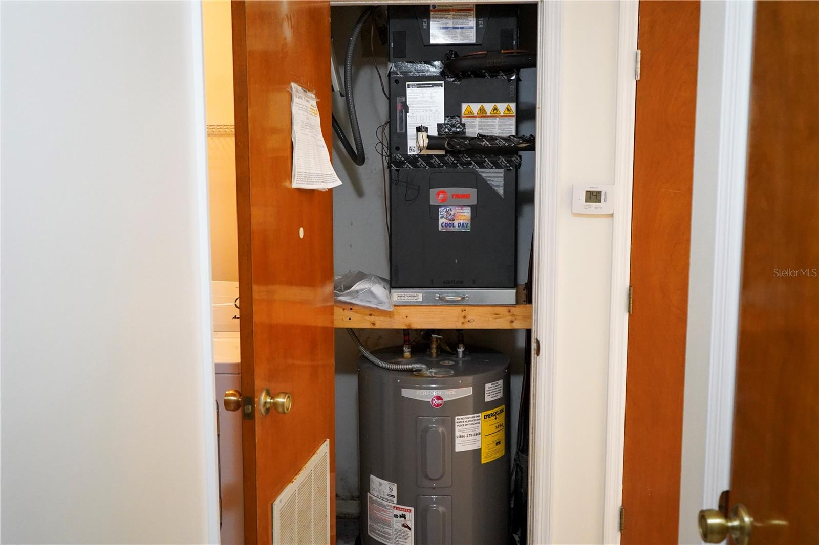 Image 22 of 30 For 101 Grand Plaza Drive P40