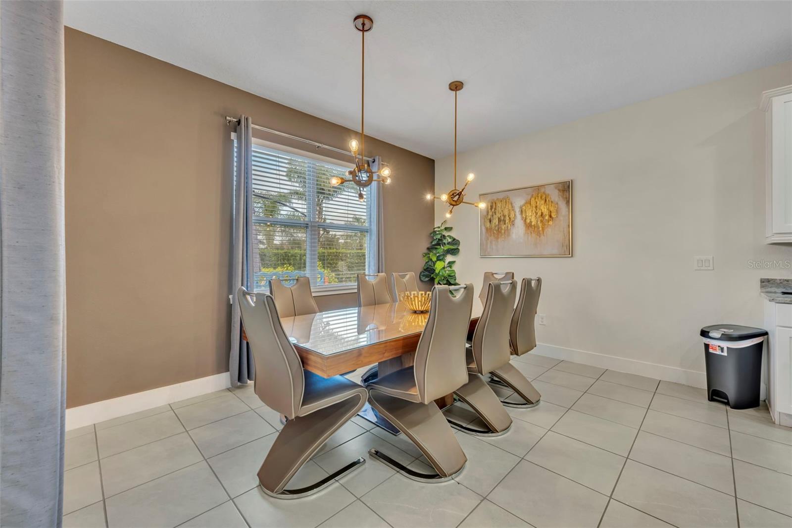 Image 15 of 56 For 7744 Fairfax Drive