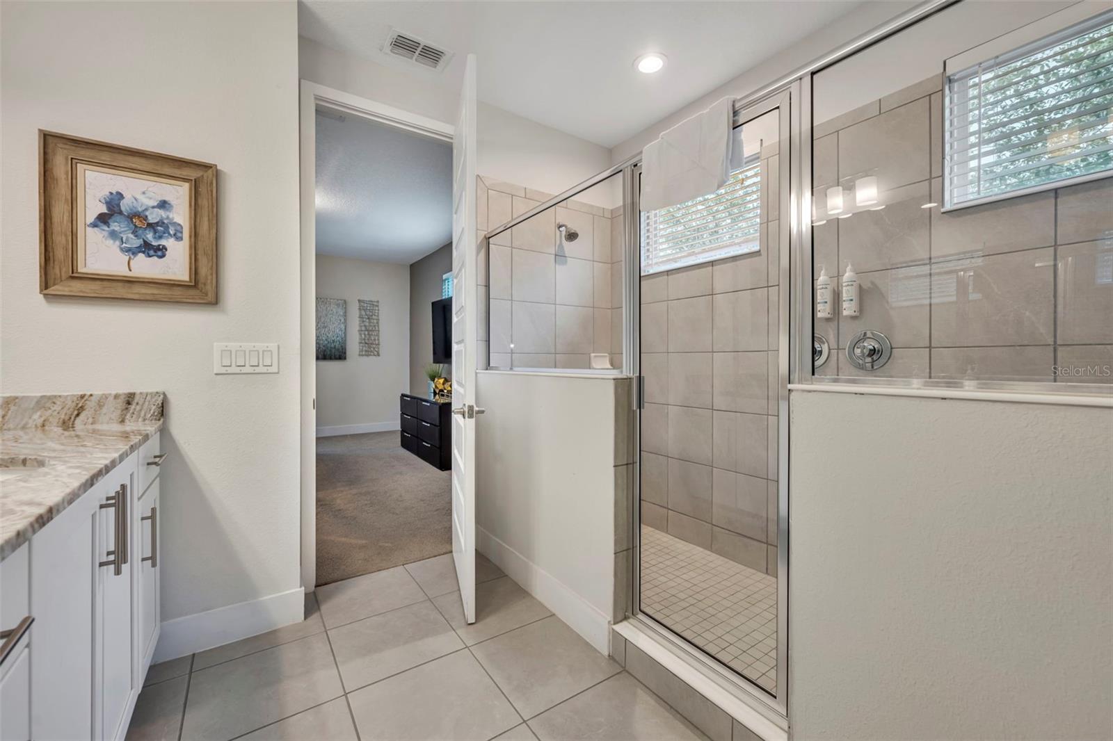 Image 26 of 56 For 7744 Fairfax Drive