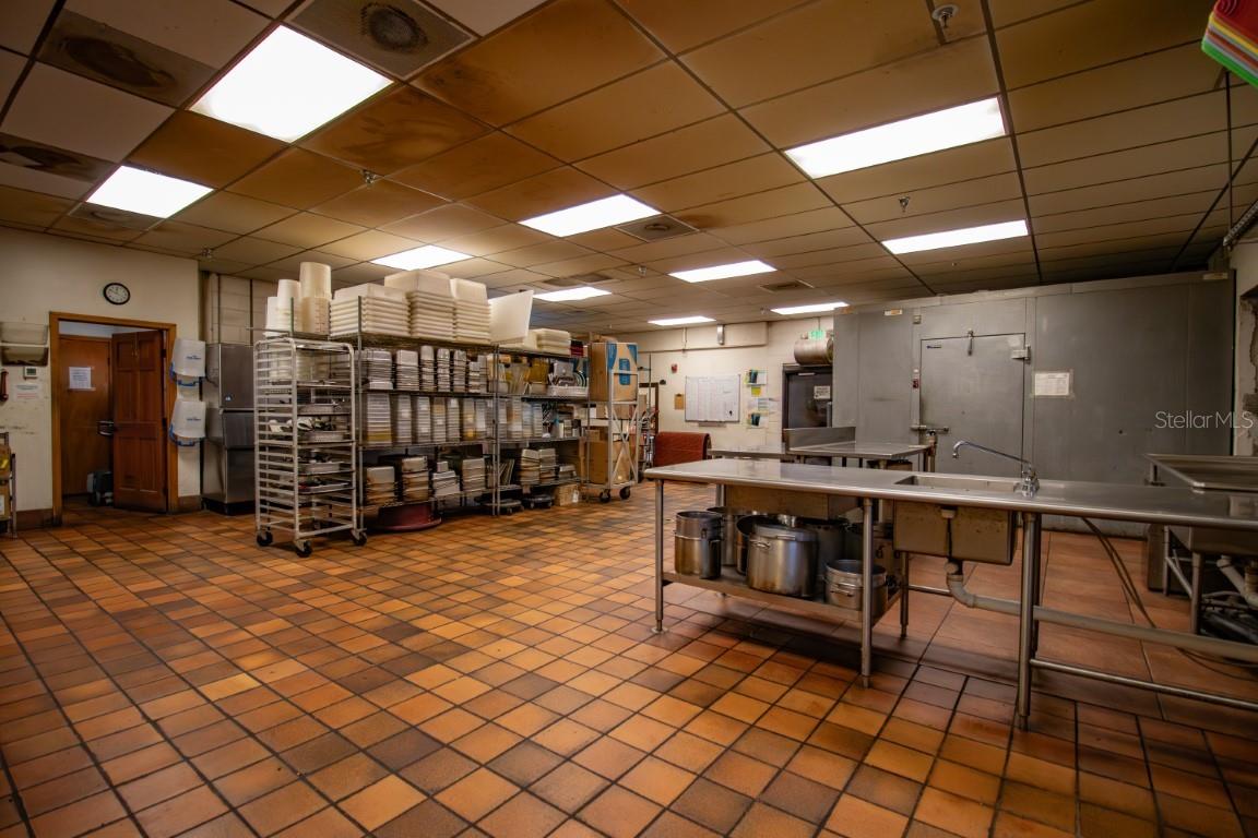 Image 35 of 46 For 3665 Washington Avenue