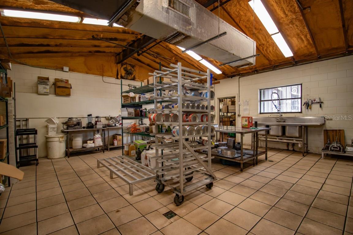 Image 36 of 46 For 3665 Washington Avenue