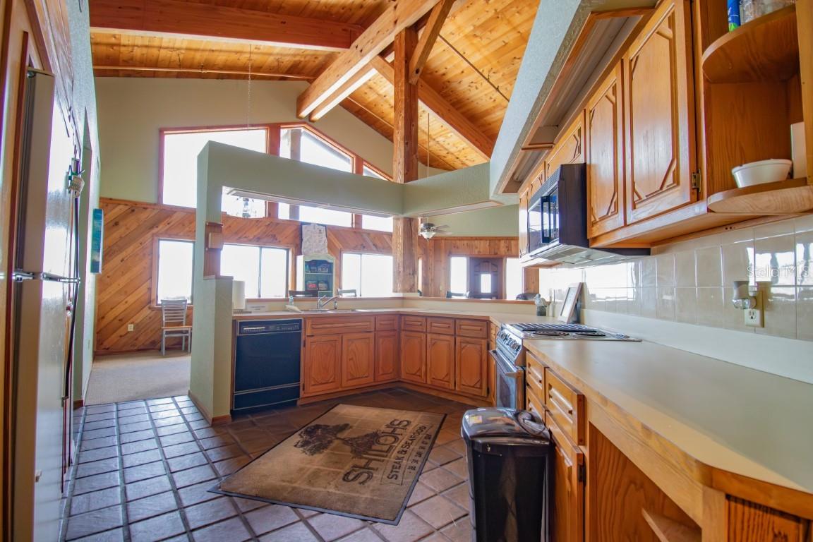 Image 38 of 46 For 3665 Washington Avenue