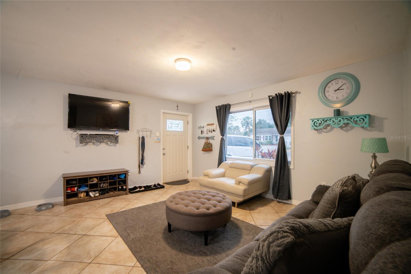 Image 7 of 31 For 1178 Bryn Mawr Drive