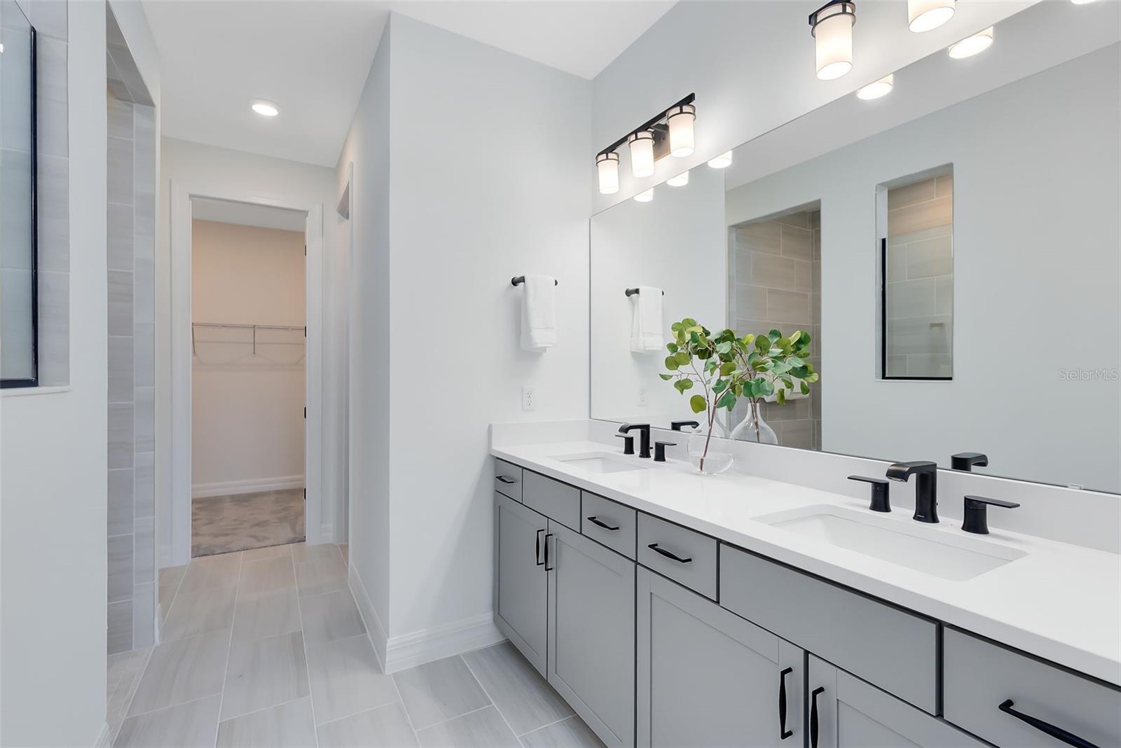 Image 17 of 30 For 10103 Hadley Street