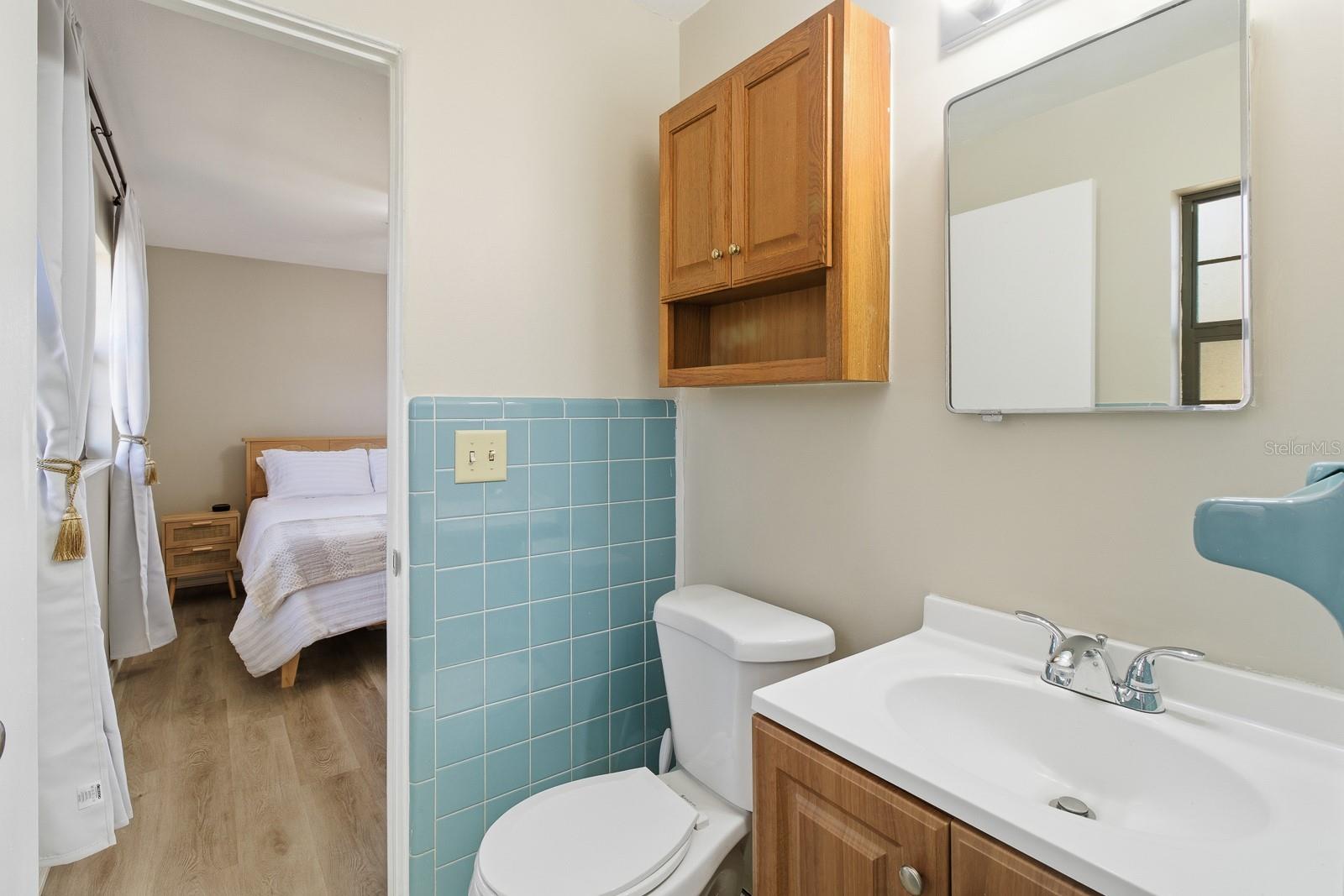 Listing photo id 18 for 1411 Crest Drive