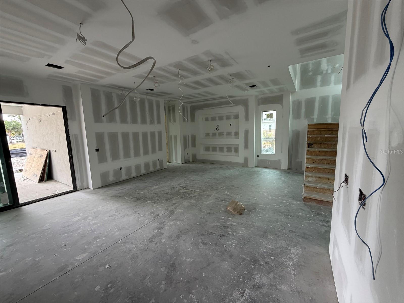 Image 8 of 12 For 1840 Anzle Avenue