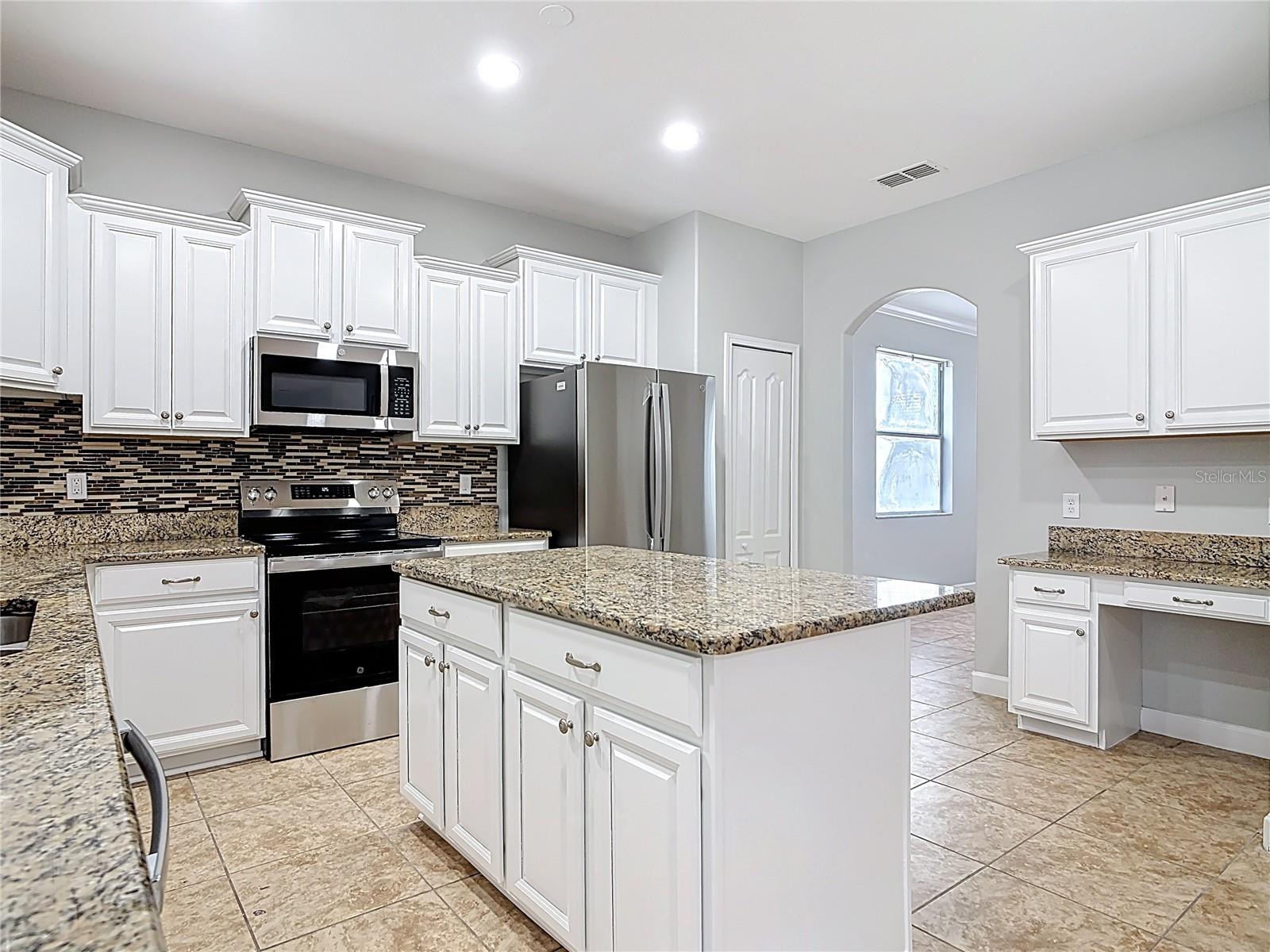 Image 24 of 93 For 4764 Coppola Drive