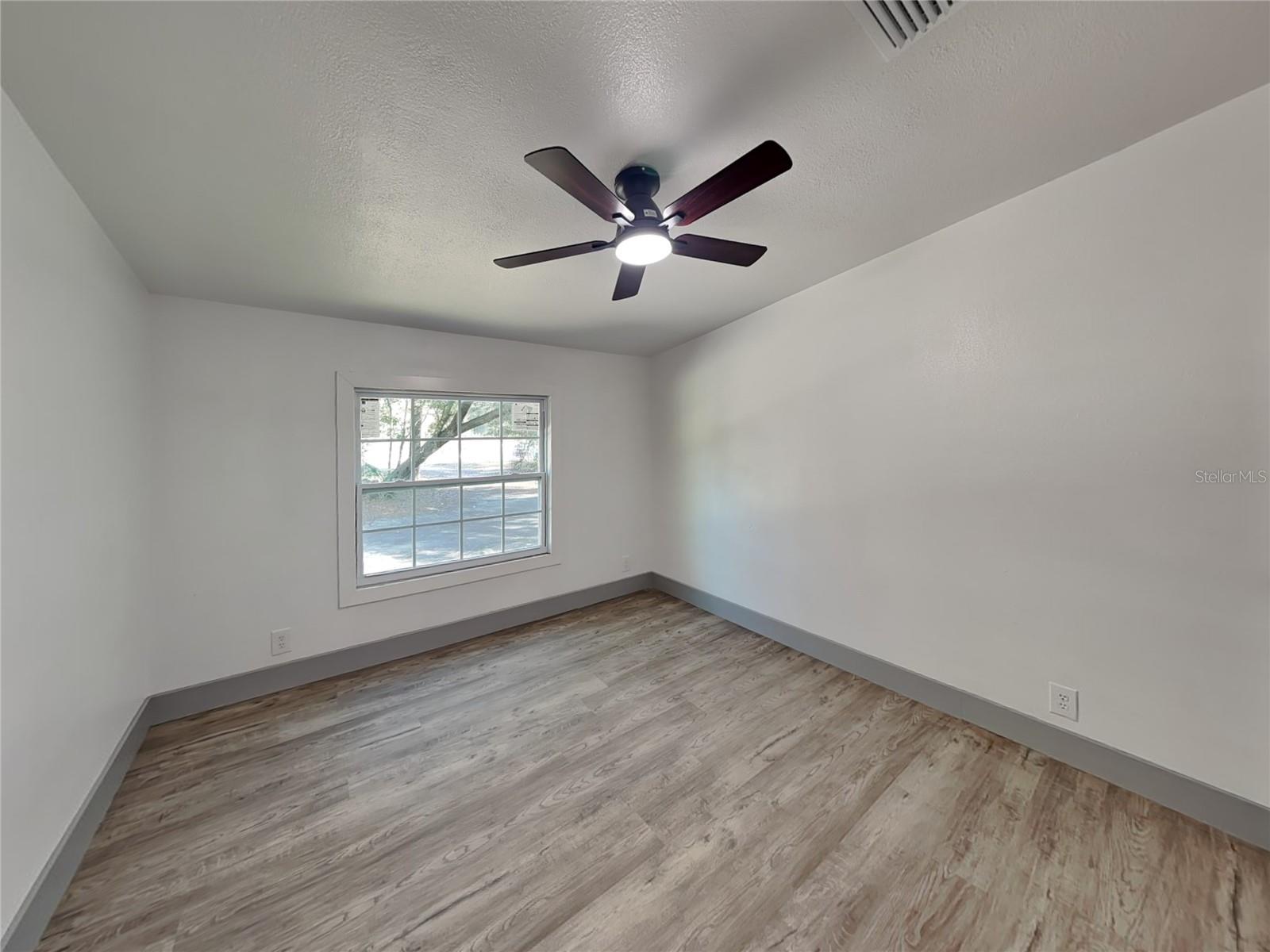 Image 13 of 16 For 38233 Deerwoods Drive