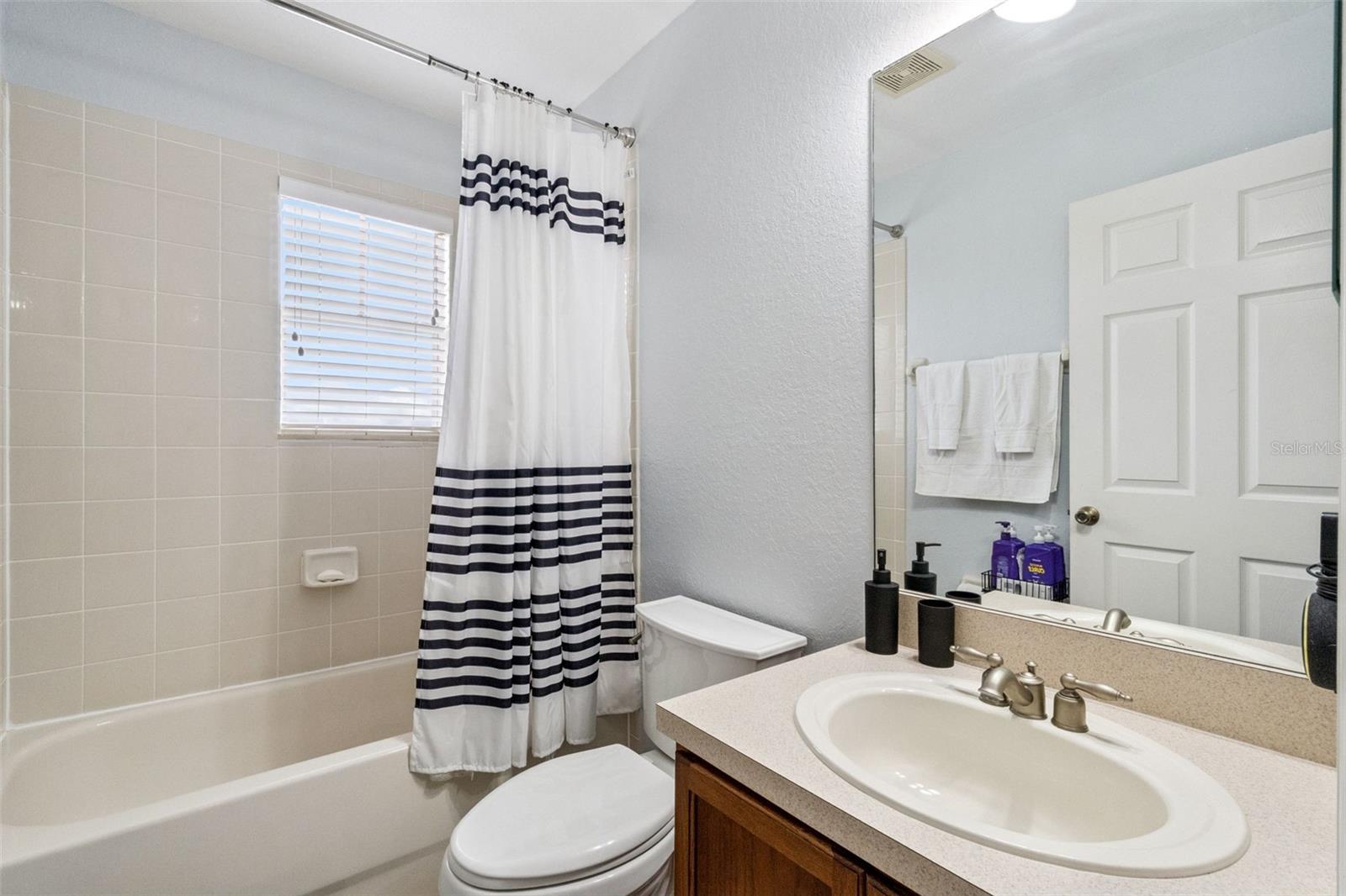 Image 18 of 29 For 2634 Marg Lane