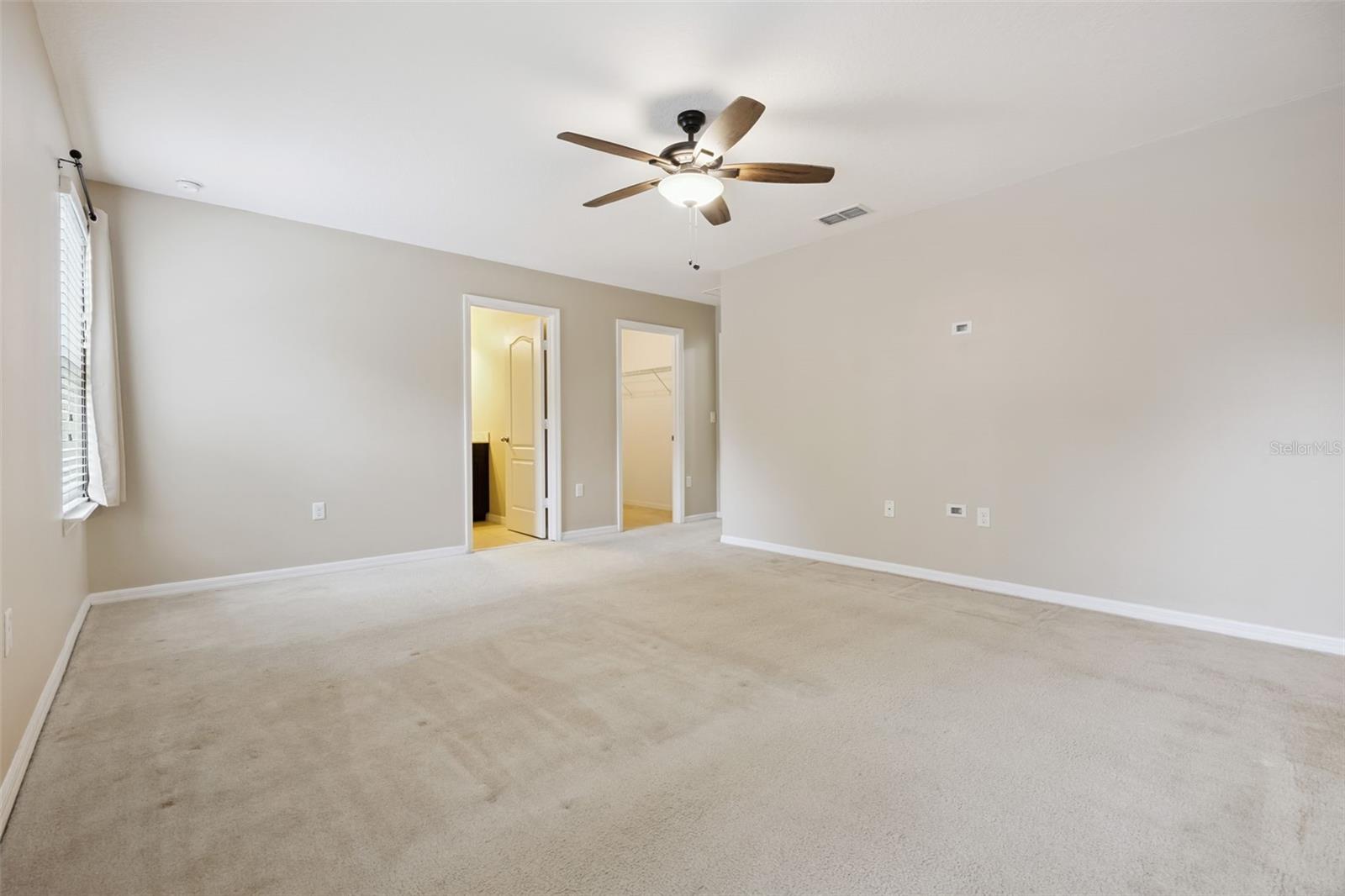 Image 11 of 25 For 1440 Scarlet Oak Loop