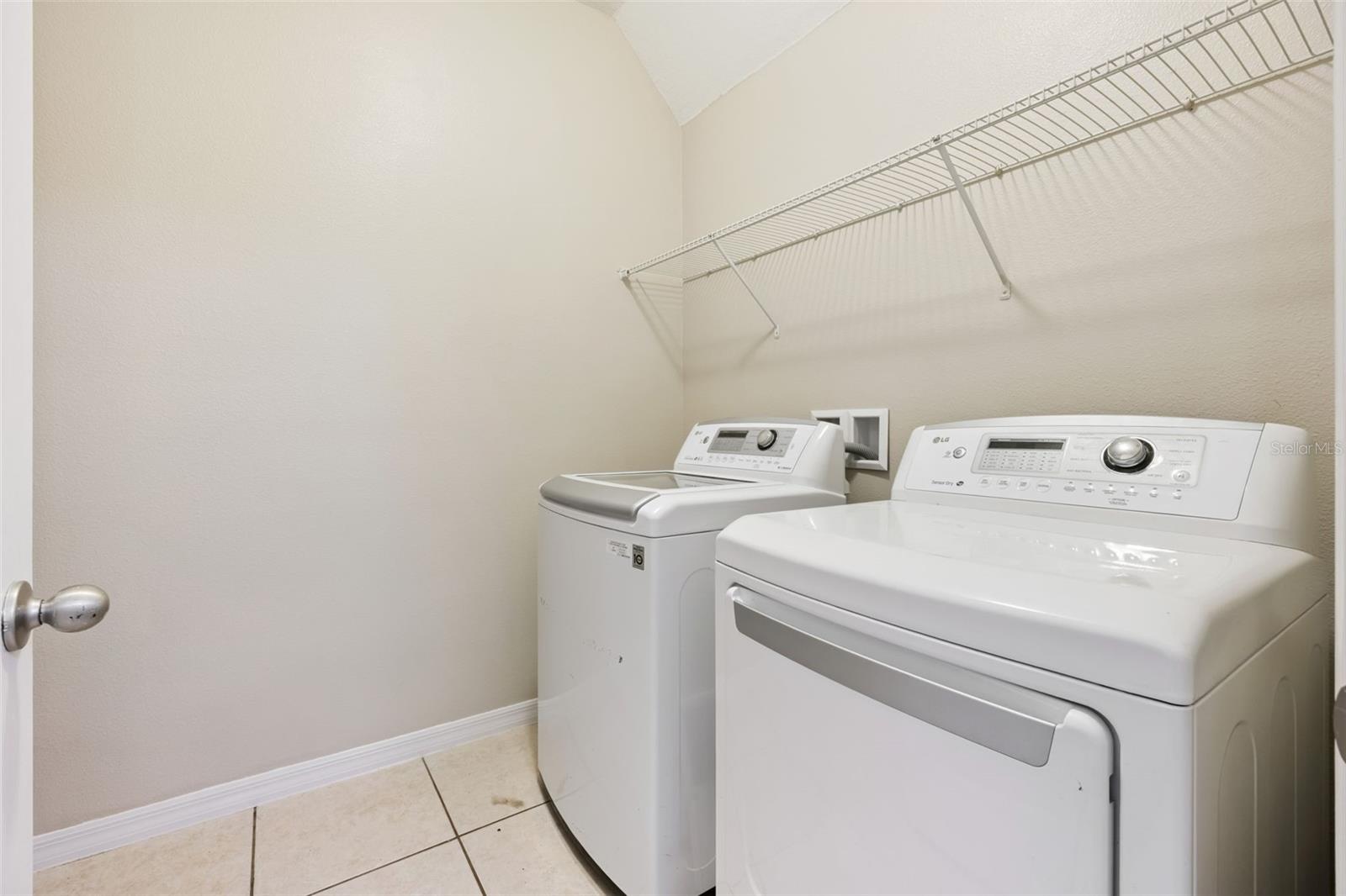 Image 17 of 25 For 1440 Scarlet Oak Loop