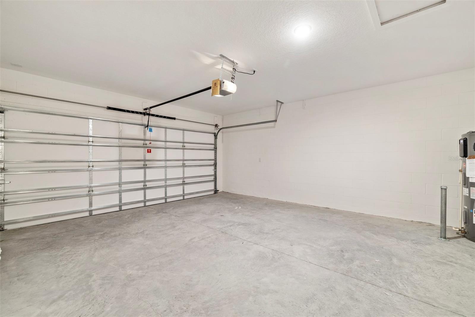 Image 12 of 17 For 4045 Serene Water Avenue