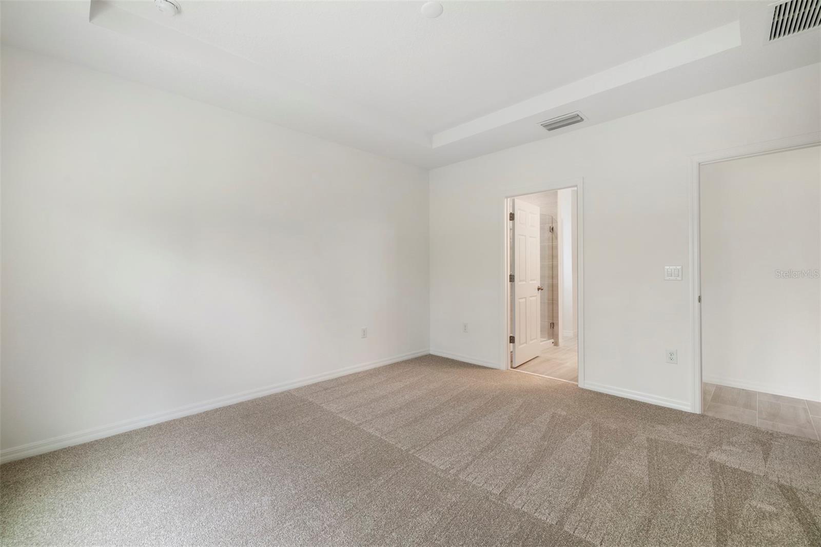 Image 9 of 17 For 4045 Serene Water Avenue