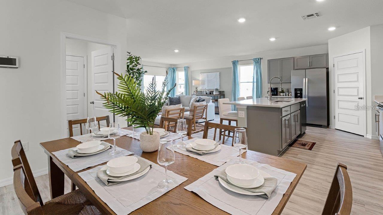 Image 3 of 16 For 2986 Salisbury Avenue