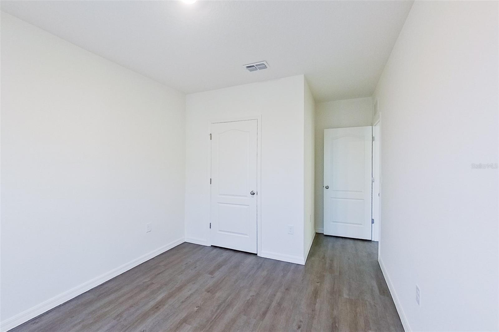 Image 10 of 18 For 32032 Katelin Circle