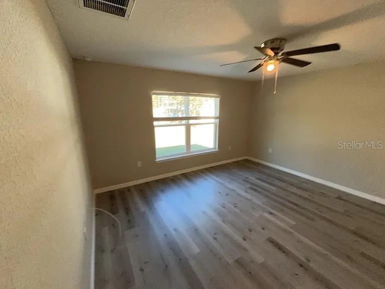 Image 4 of 13 For 3099 Viking Lane