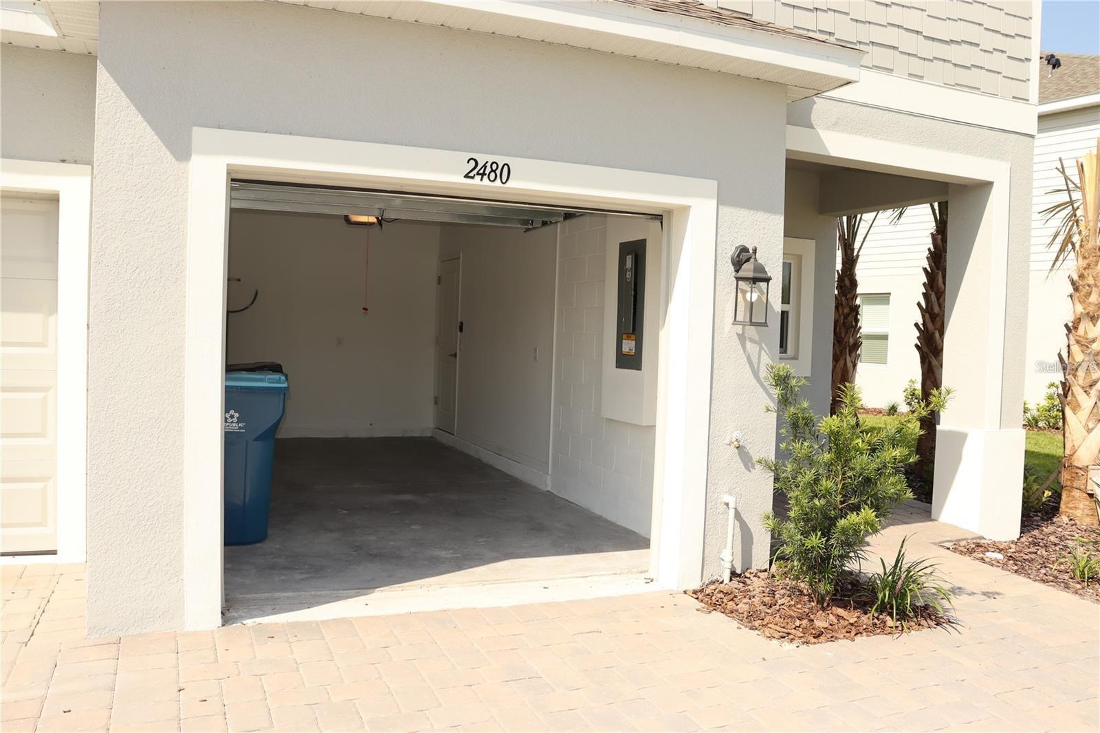 Image 10 of 36 For 2480 Penguin Boulevard