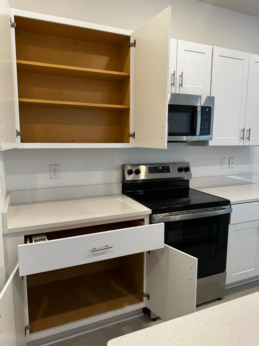 Image 17 of 36 For 2480 Penguin Boulevard