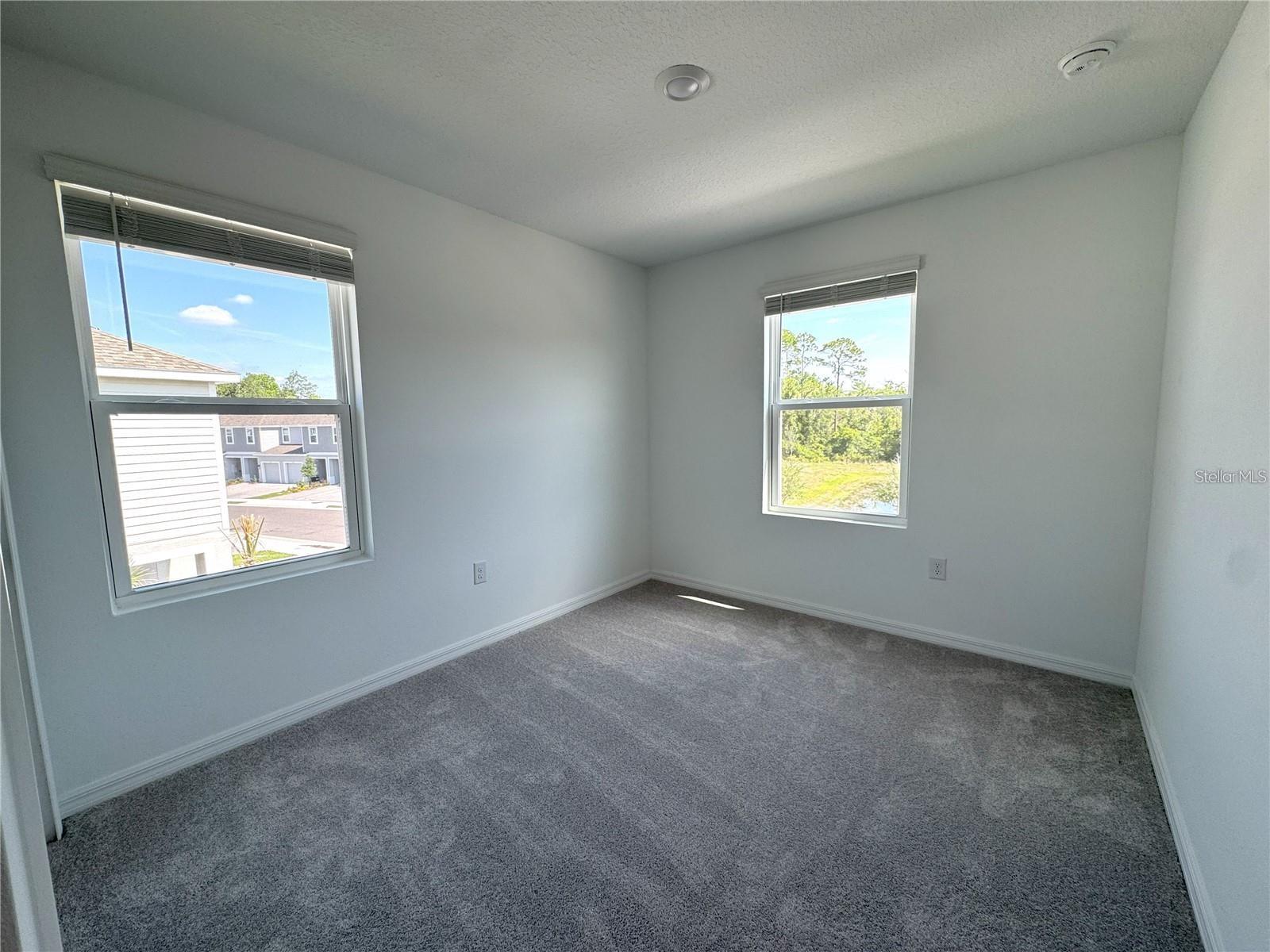 Image 25 of 36 For 2480 Penguin Boulevard