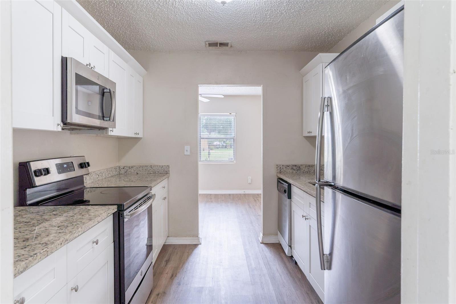 Image 11 of 21 For 4345 Aetna Drive