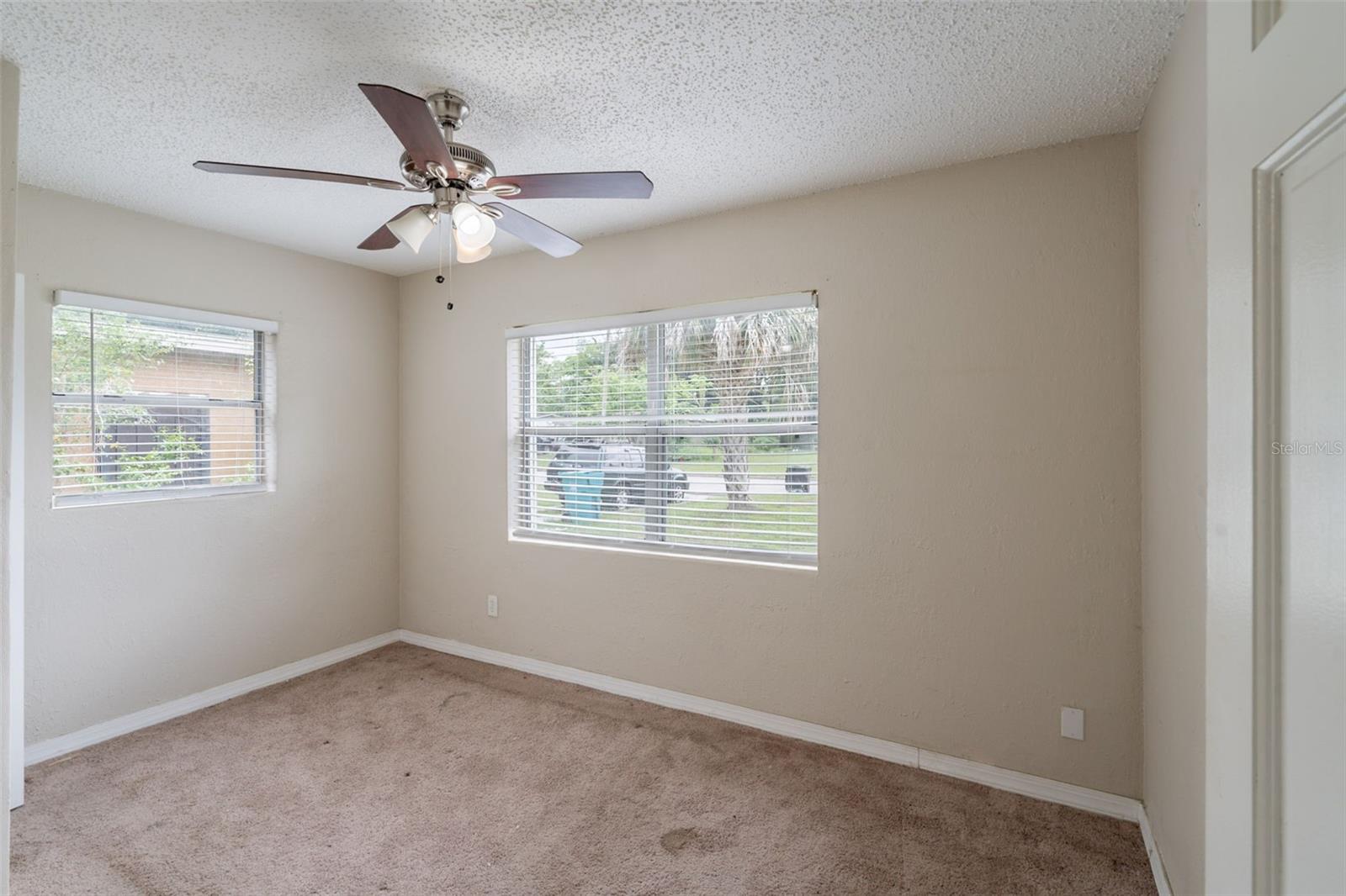 Image 14 of 21 For 4345 Aetna Drive