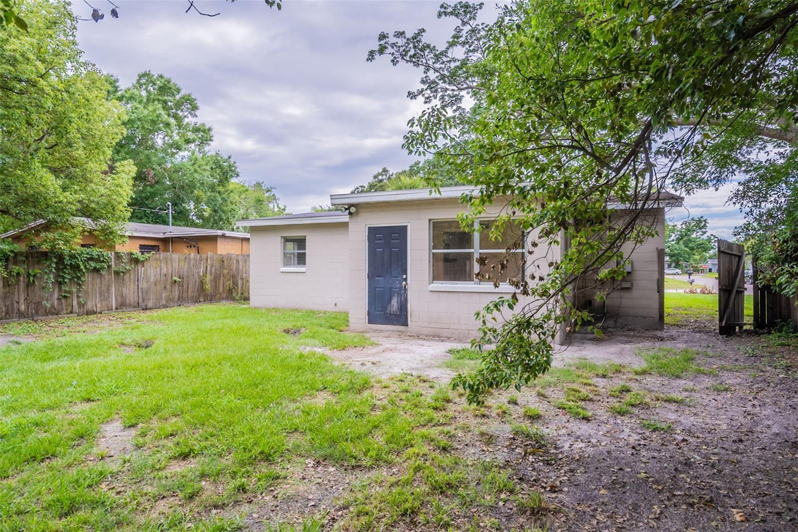 Image 19 of 21 For 4345 Aetna Drive