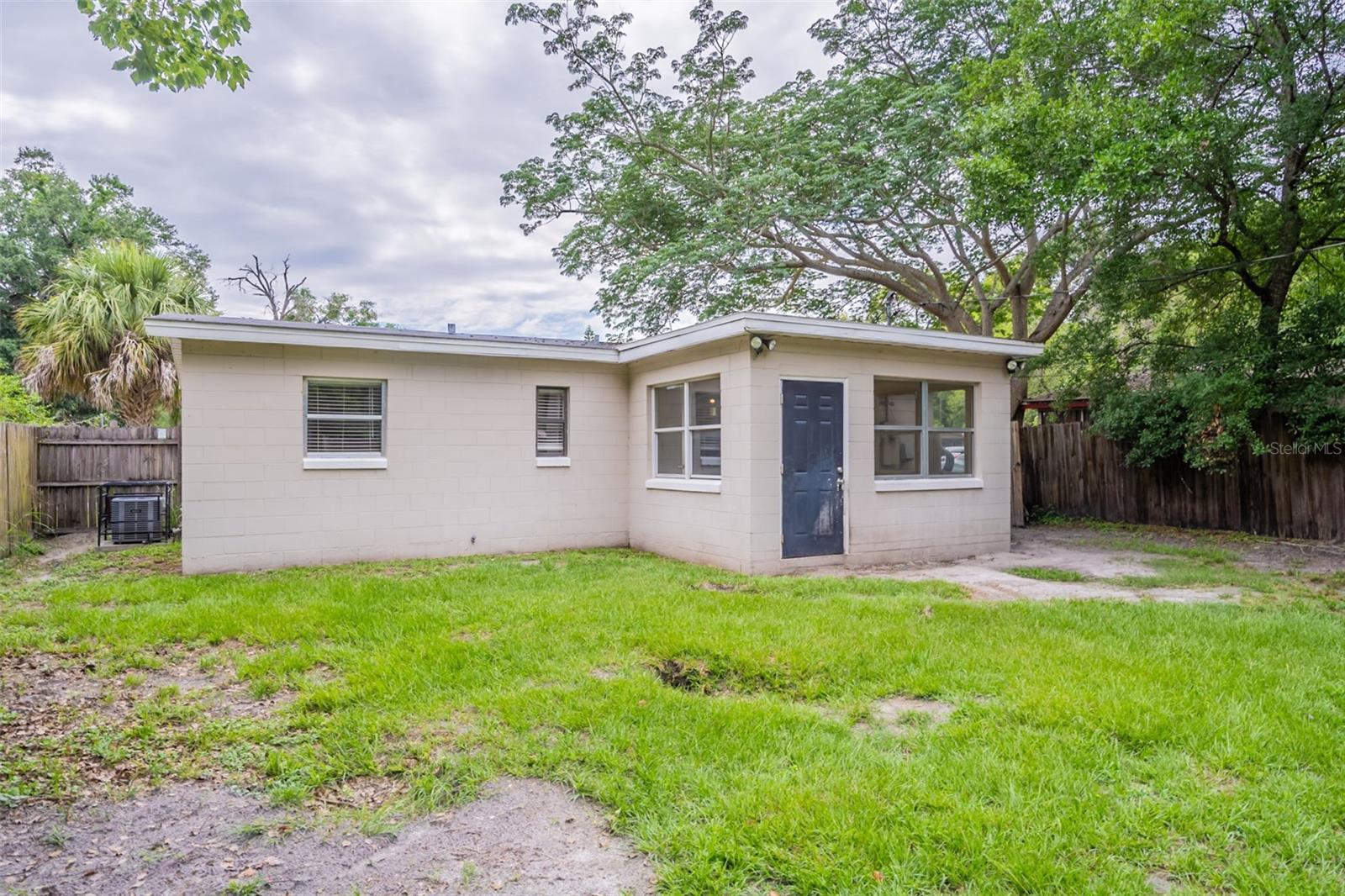 Image 20 of 21 For 4345 Aetna Drive