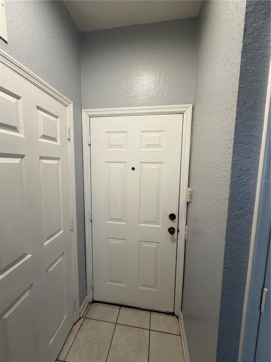 Image 2 of 21 For 6100 Stevenson Drive 207