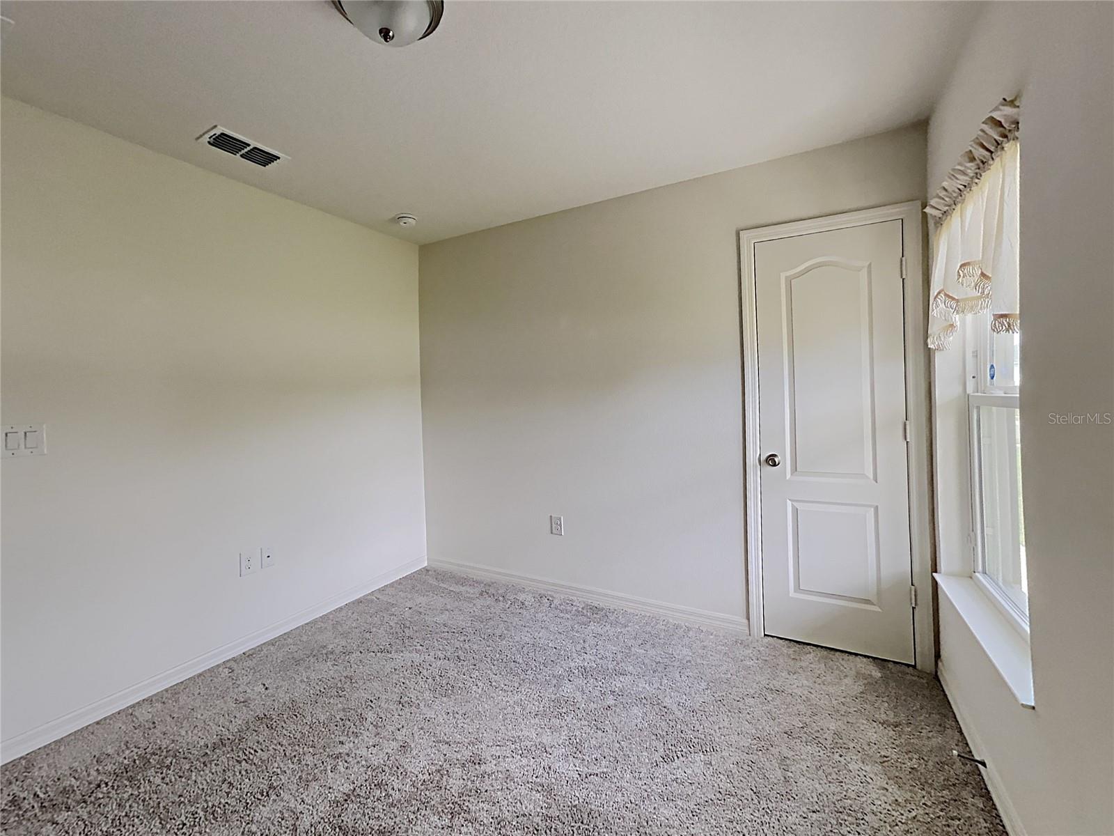 Image 11 of 16 For 4600 Glencrest Loop