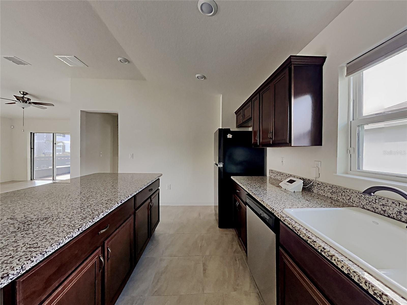 Image 3 of 16 For 4600 Glencrest Loop