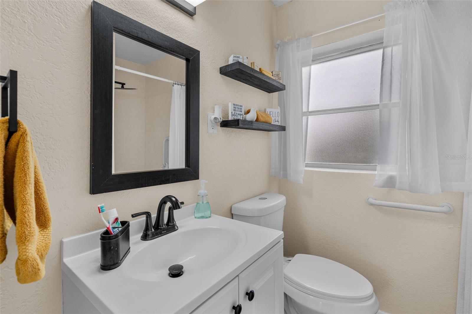 Image 24 of 39 For 3130 Marsh Harbor Place