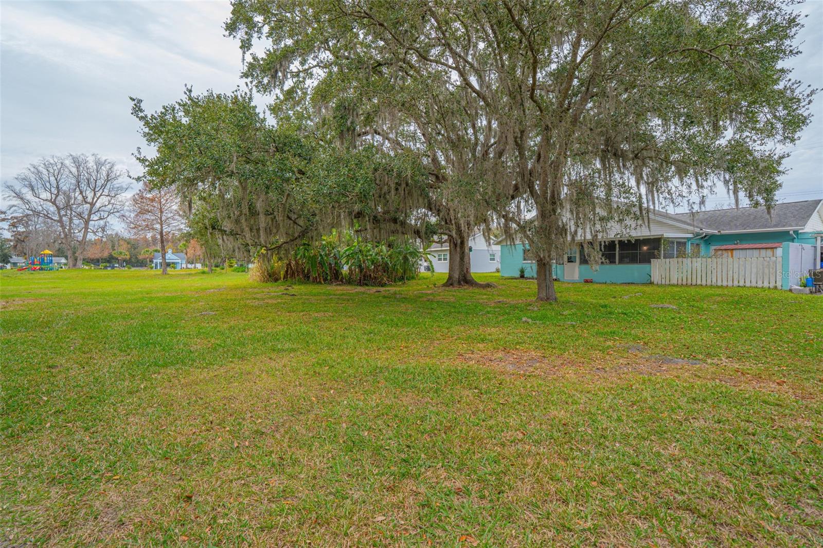 Image 27 of 39 For 3130 Marsh Harbor Place