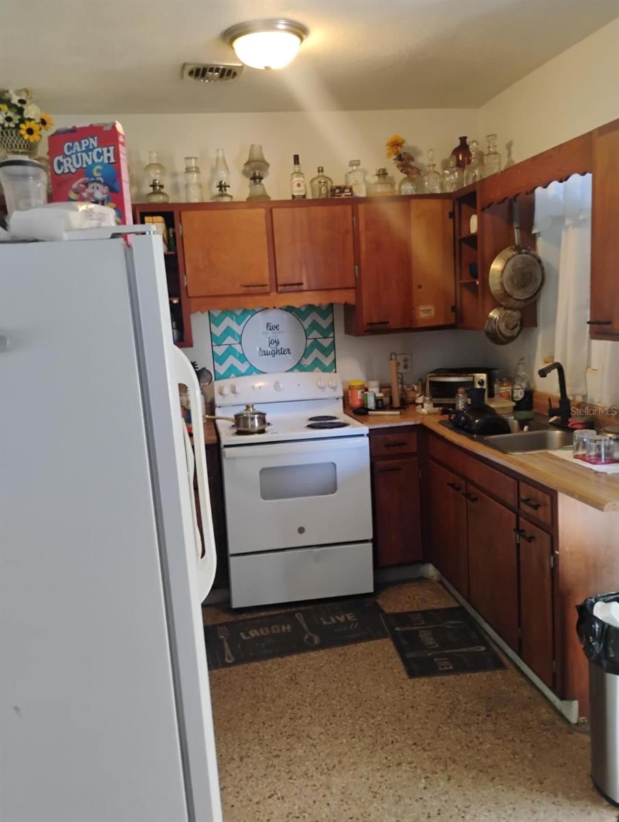 Image 21 of 22 For 1701 Tallahassee Drive