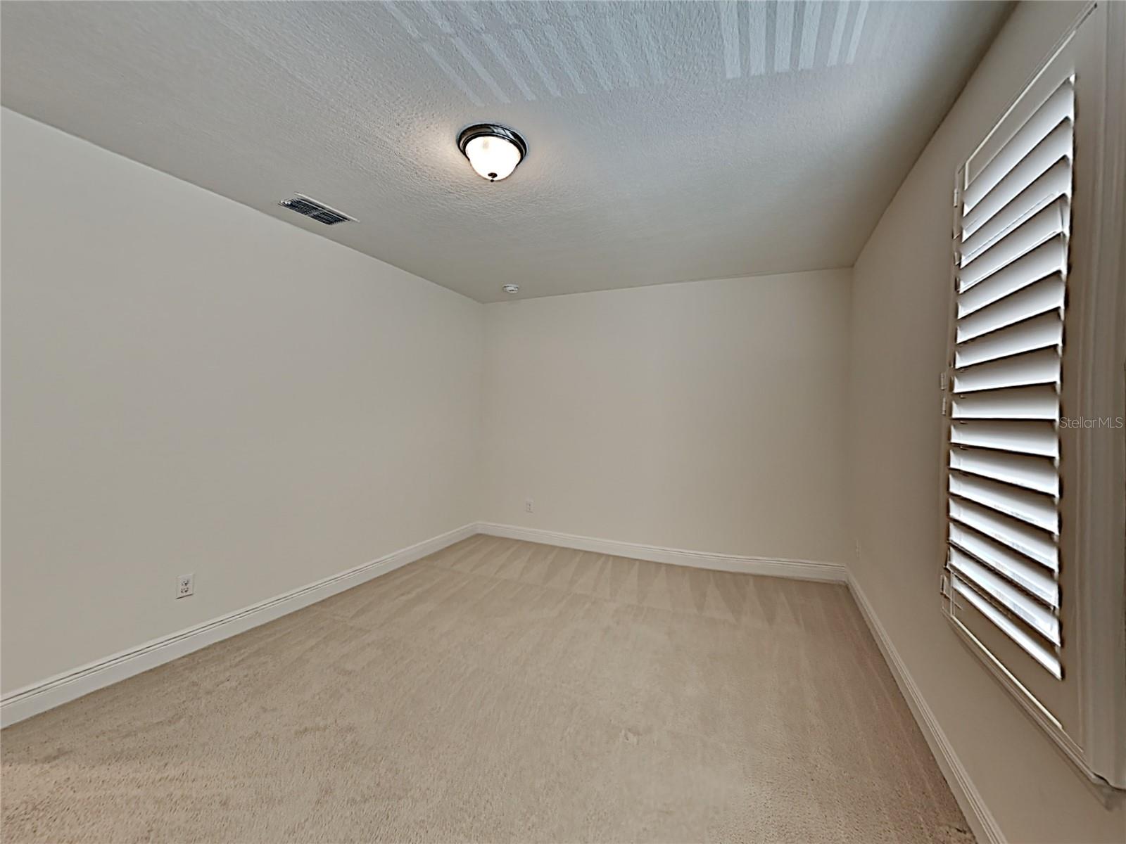 Image 16 of 25 For 8931 Lookout Pointe Drive