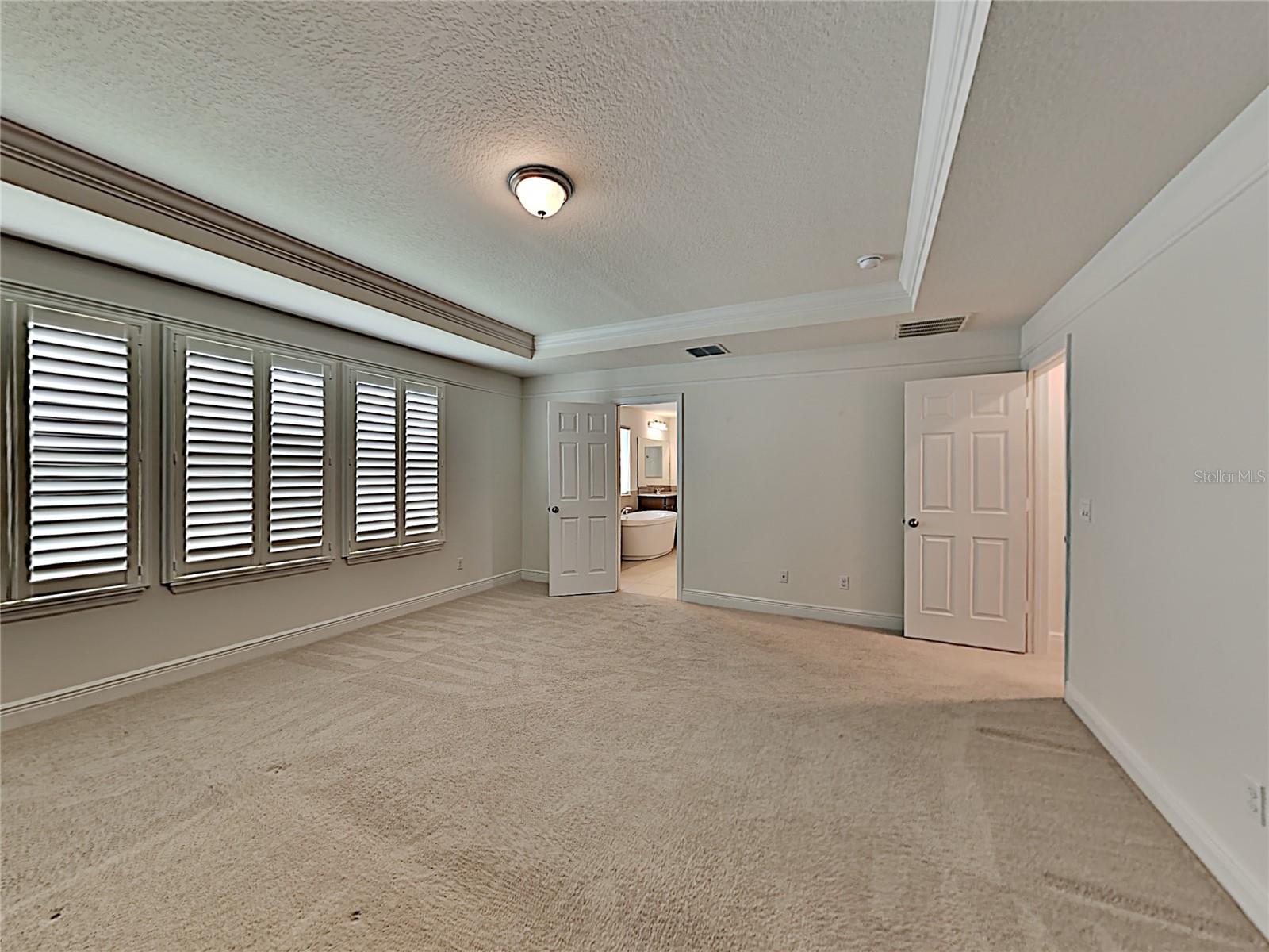 Image 7 of 25 For 8931 Lookout Pointe Drive