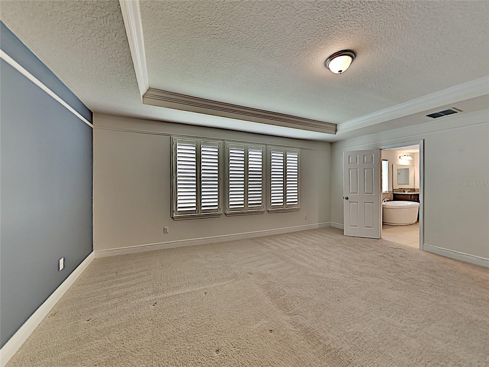 Image 8 of 25 For 8931 Lookout Pointe Drive