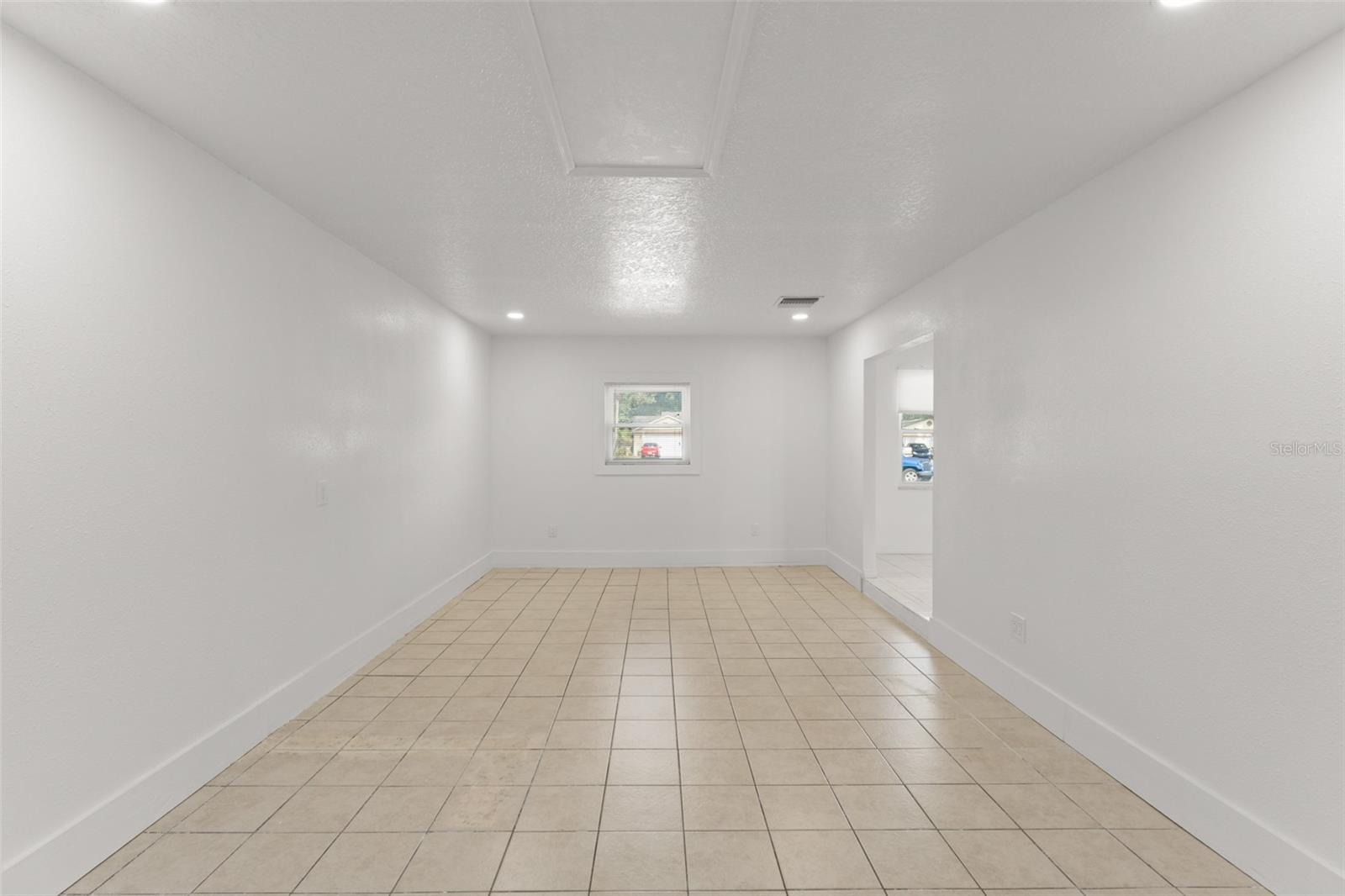 Image 14 of 38 For 4140 Bergamont Court