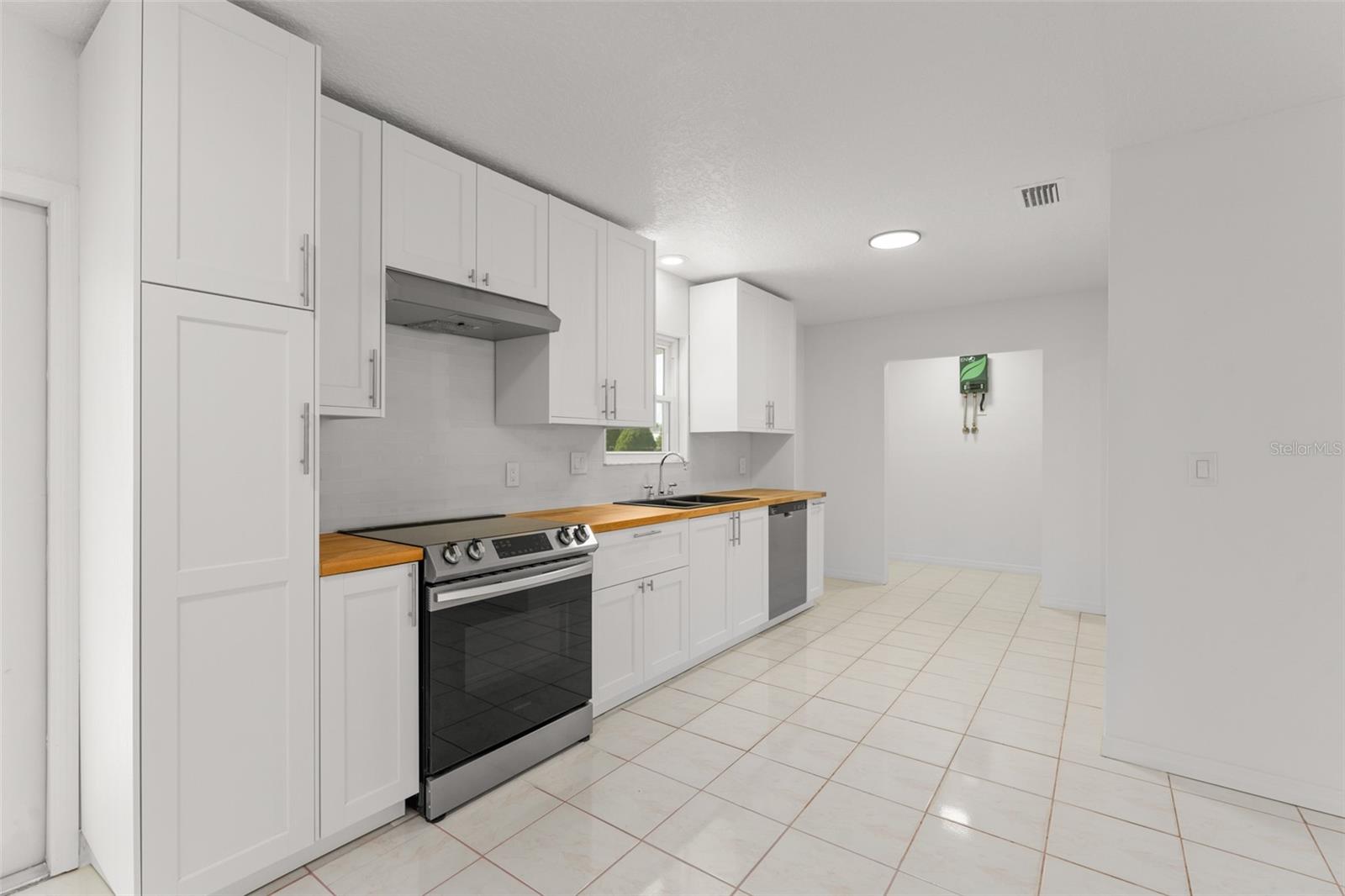 Image 8 of 38 For 4140 Bergamont Court