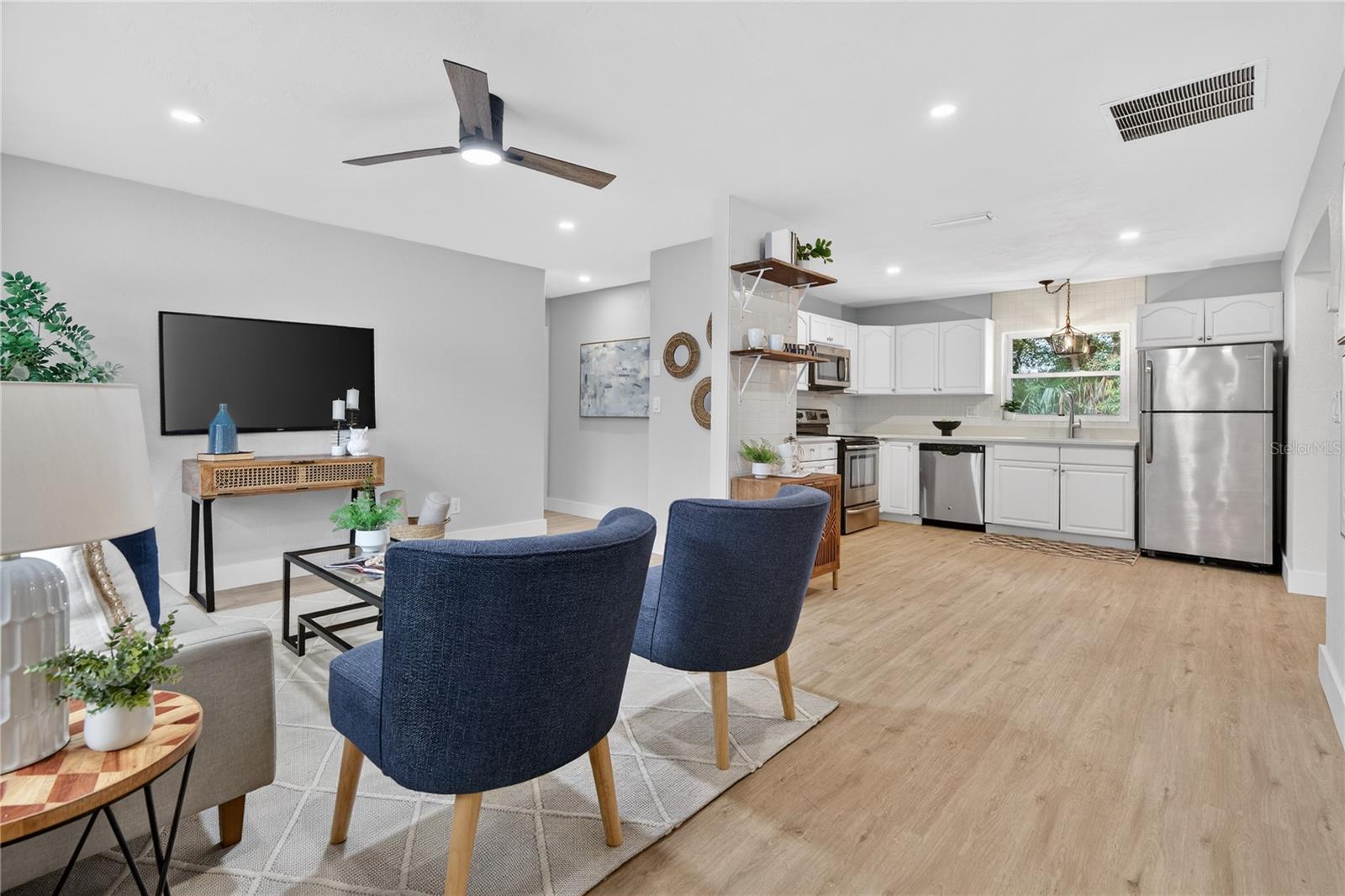 Image 10 of 36 For 1825 Banyan Street