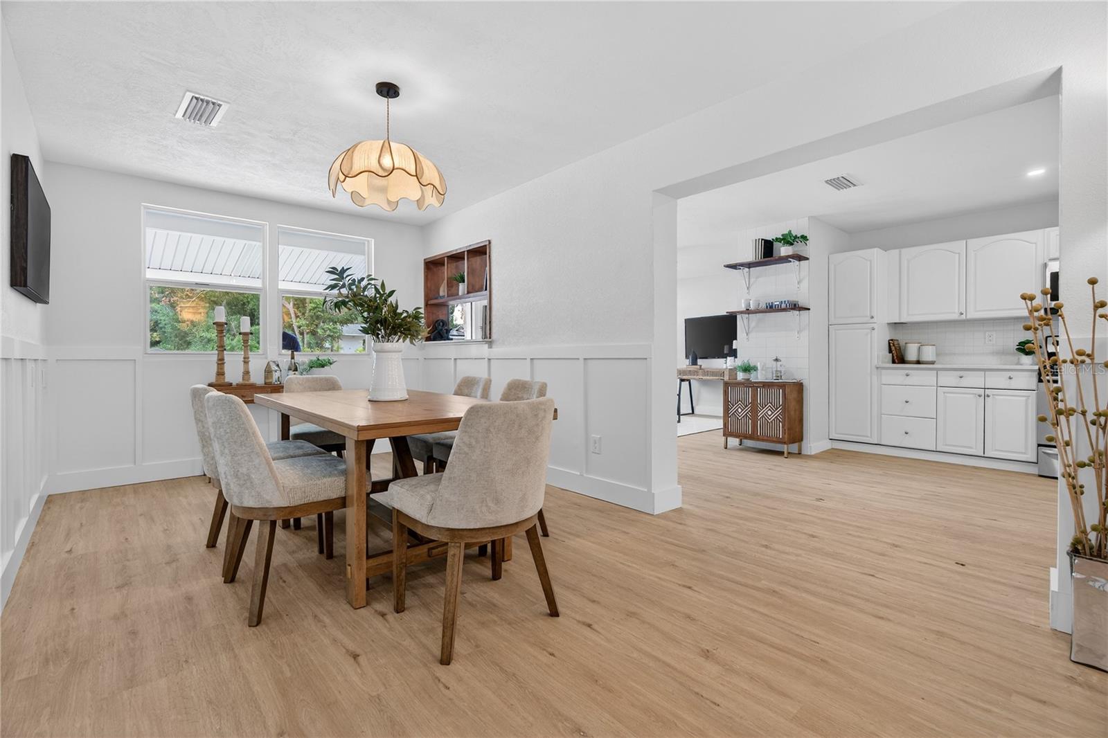 Image 16 of 36 For 1825 Banyan Street