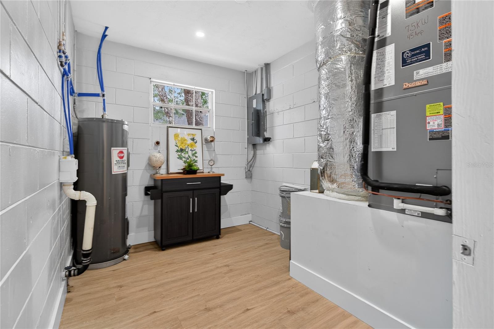 Image 31 of 36 For 1825 Banyan Street