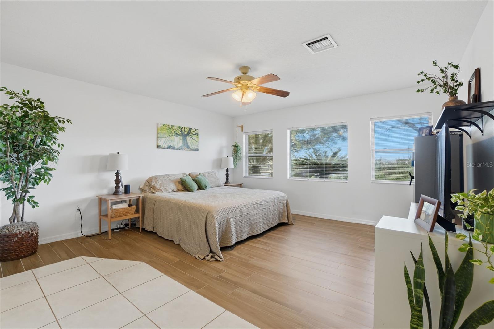 Image 18 of 69 For 31800 Orange Street